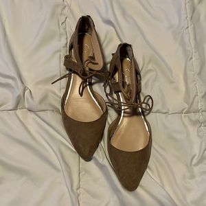 Jessica Simpson flats